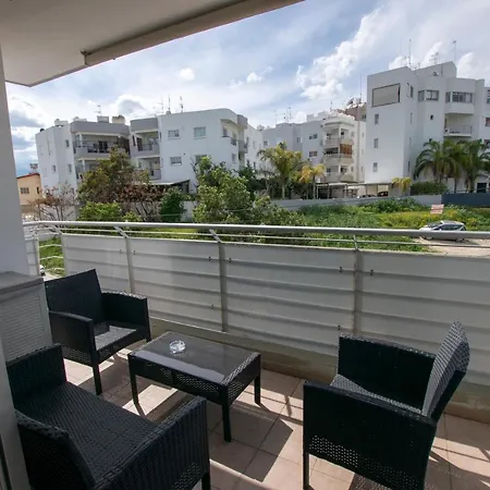Glabur - The Executive 2 Bdr - City, Free Parking & Wifi, Welcomes You!!! Apartament *