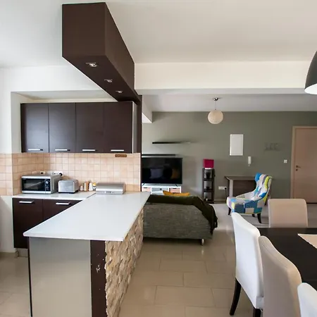Apartment Glabur - The Executive 2 Bdr - City, Free Parking & Wifi, Welcomes You!!!